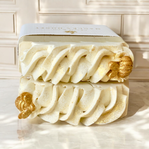 Manuka Honey, Oat & Coconut Milk Cleansing Bar