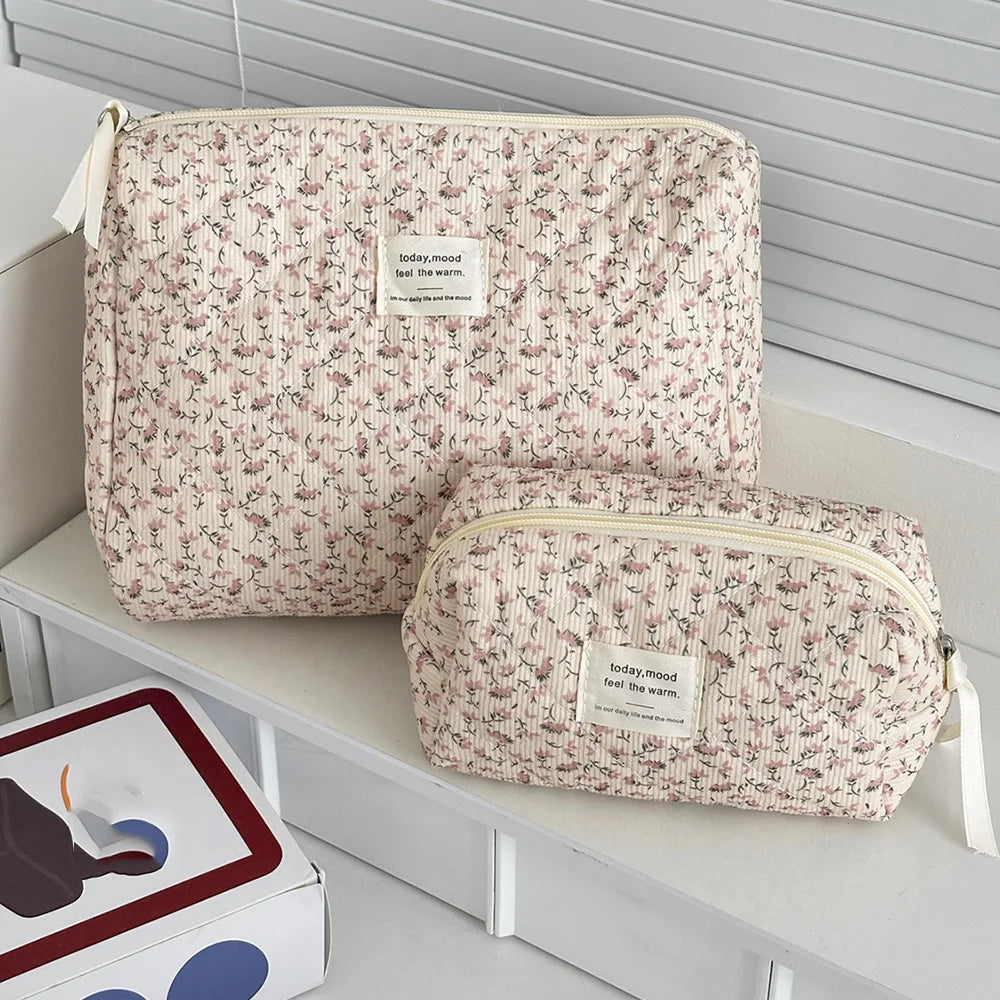 Vintage Floral Makeup Bag | Travel Beauty Organizer