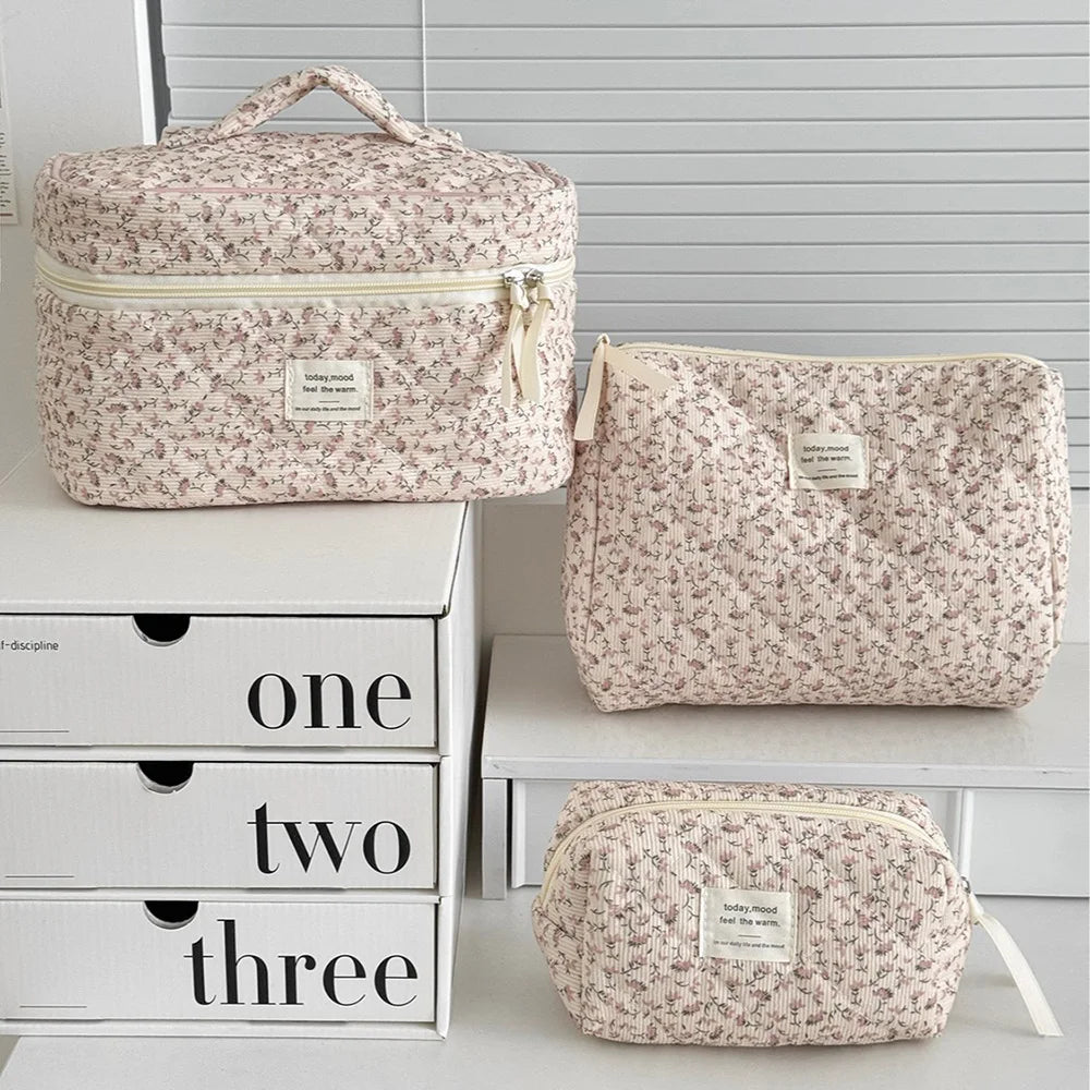 Vintage Floral Makeup Bag | Travel Beauty Organizer